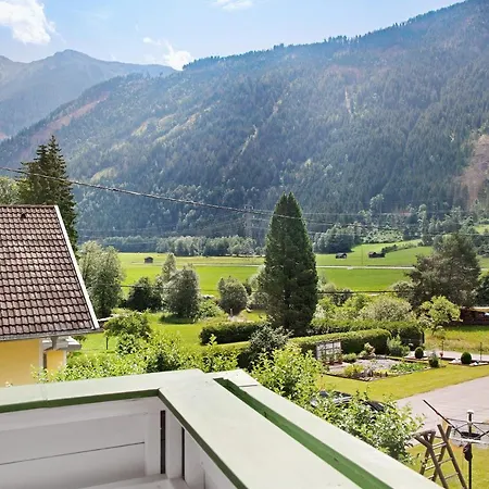 Flying Hirsch Lejlighedshotel 3*