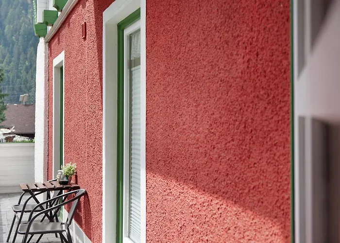 Hotel apartamentowy Flying Hirsch