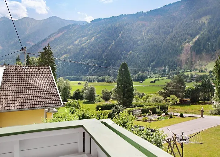 Flying Hirsch Hotel apartamentowy 3*